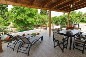 Гостиница Diogenis Residence  Арменой